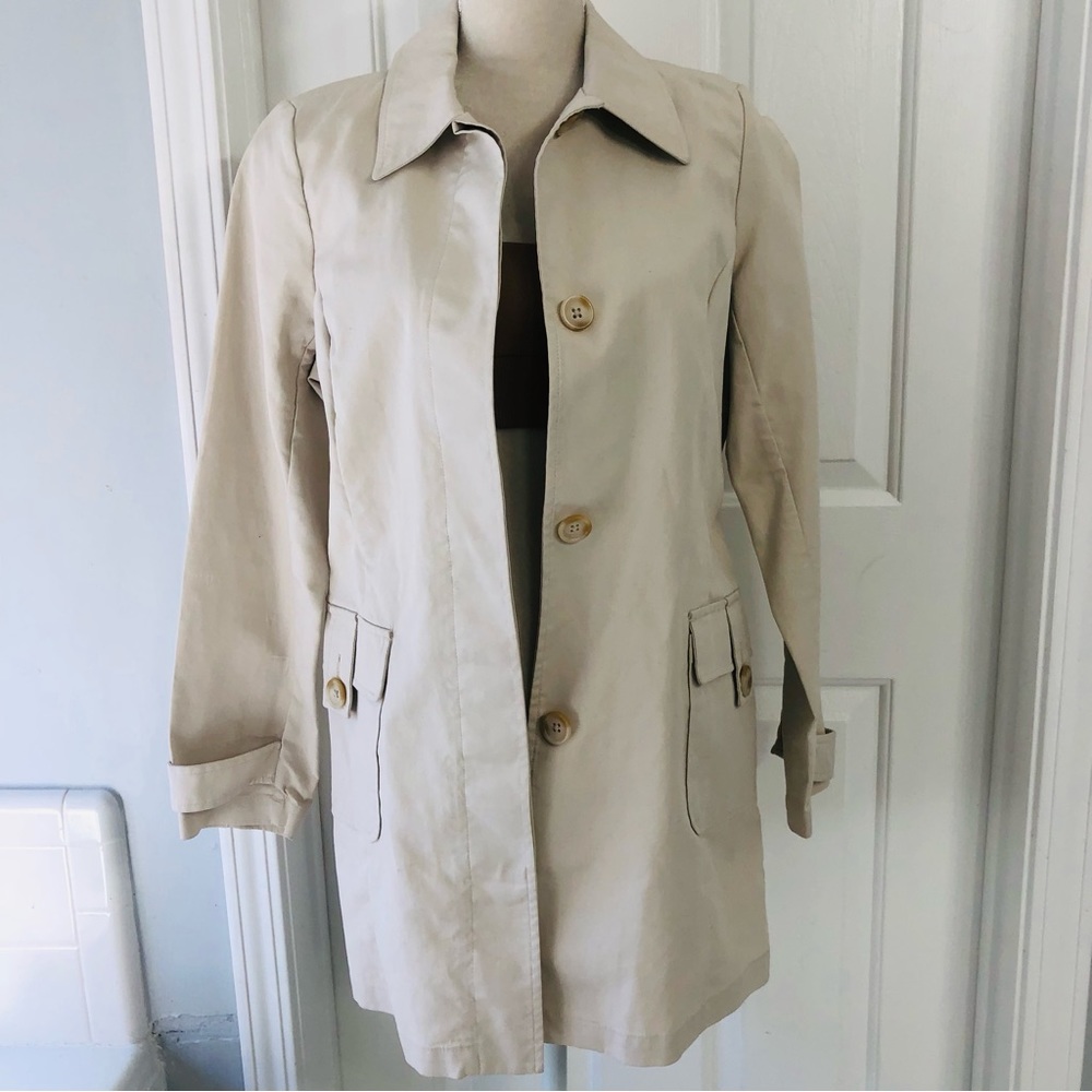 Old navy Brand trench coat women’s Sz M mid length khaki beige